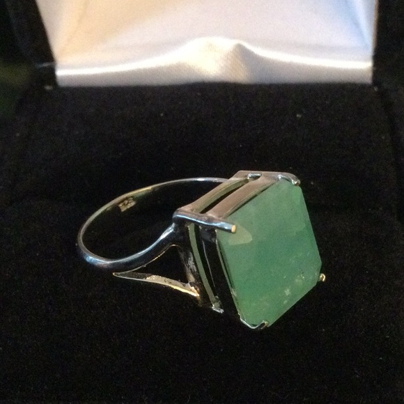 Awesome Genuine Natural Emerald Ring - Picture 10 of 12
